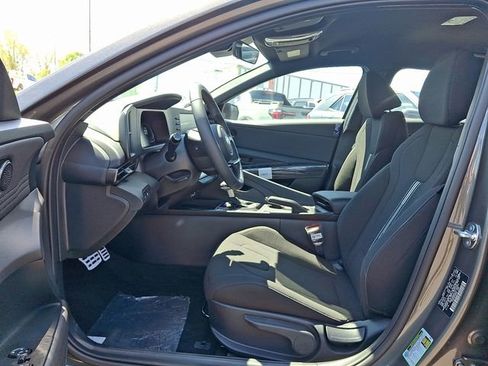New 2026 Hyundai Elantra Sport FWD image 5