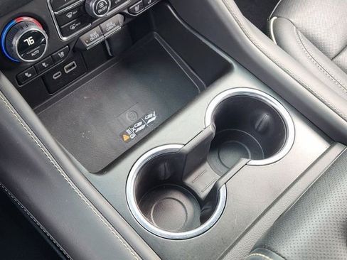 Used 2023 Chevrolet Tahoe Premier w/ Premium Package 2 image 23