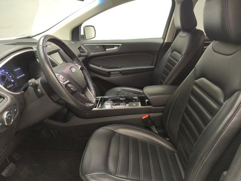 Used 2020 Ford Edge SEL AWD/4WD image 17