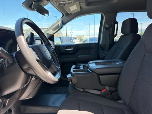 Used 2024 Chevrolet Silverado 1500 W/T w/ WT Value Package AWD/4WD image 17