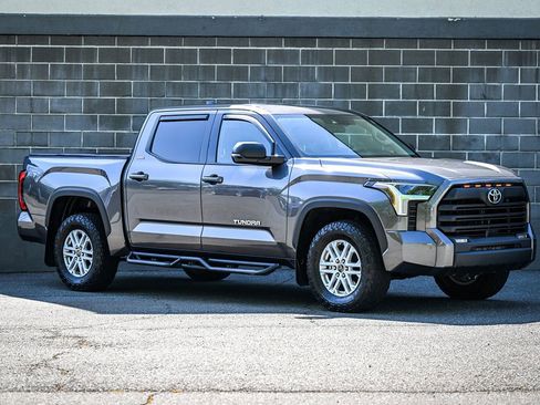 Used 2023 Toyota Tundra SR5 w/ SR5 Premium Package AWD/4WD image 2