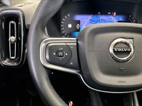 Certified 2023 Volvo XC40 B5 Plus w/ Protection Package Premier AWD/4WD image 21