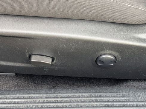 Used 2022 Dodge Challenger GT image 18