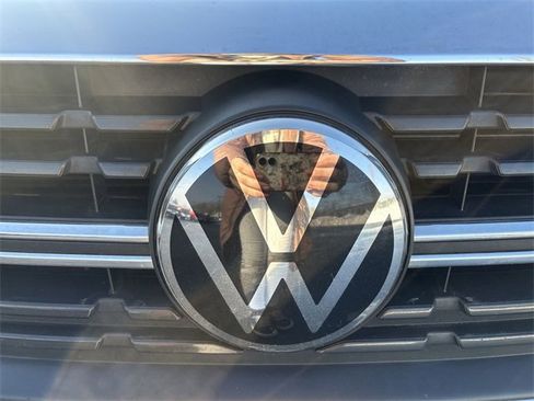 Used 2023 Volkswagen Jetta S image 32