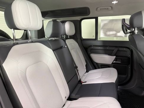 New 2026 Land Rover Defender 110 X AWD/4WD image 29