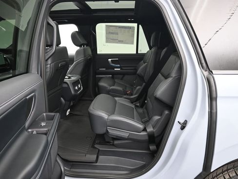 New 2025 Ford Expedition Max Platinum w/ Stealth Appearance Package image 20