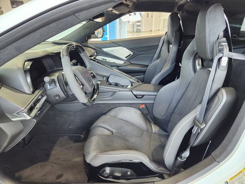 New 2025 Chevrolet Corvette Z06 image 8