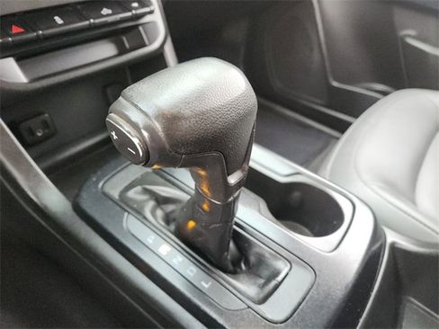 Used 2020 Chevrolet Colorado W/T w/ WT Convenience Package image 21