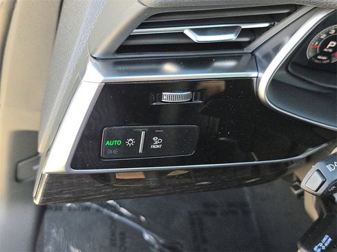 New 2026 Audi Q8 Premium Plus image 29