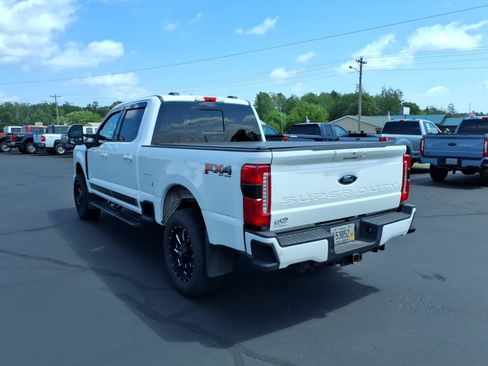 Used 2023 Ford F350 Lariat w/ Lariat Ultimate Package AWD/4WD image 4