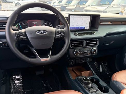 Certified 2024 Ford Maverick Lariat image 29