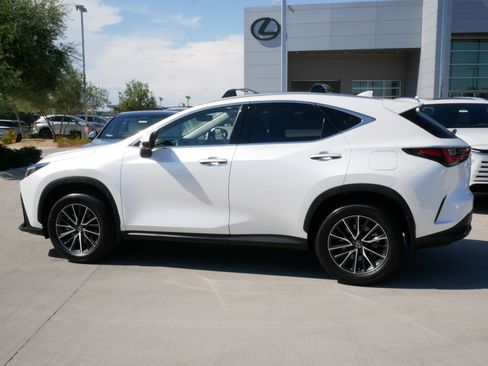 Certified 2025 Lexus NX 350h AWD w/ Accessory Package (2T) image 5