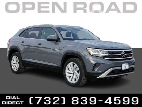 Used 2021 Volkswagen Atlas Cross Sport SE image 1