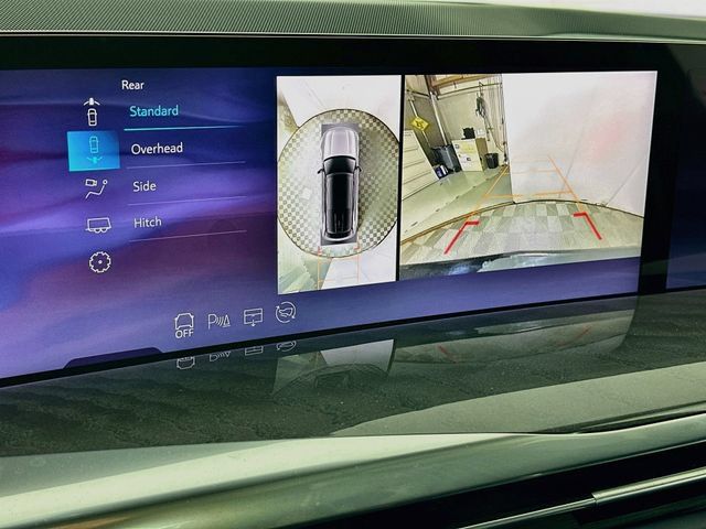 New 2025 Cadillac Escalade IQ Sport 2 AWD/4WD image 14