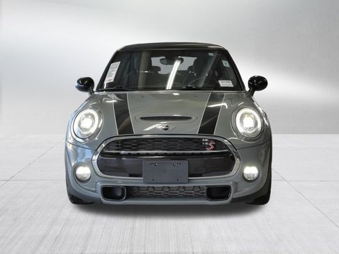 Used 2018 MINI Cooper S image 2