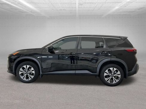 Used 2022 Nissan Rogue SV FWD image 2