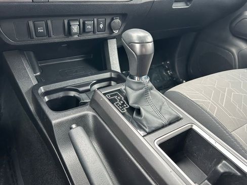 Certified 2023 Toyota Tacoma TRD Off-Road image 20