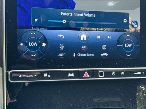 New 2026 Mercedes-Benz C 300 Sedan image 25