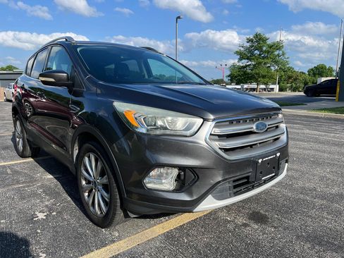 Used 2017 Ford Escape Titanium FWD image 8