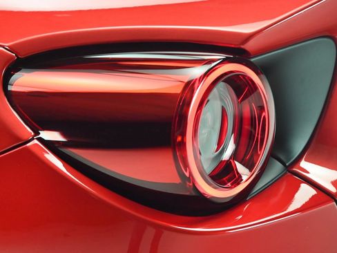 Used 2023 Ferrari Portofino M RWD image 32
