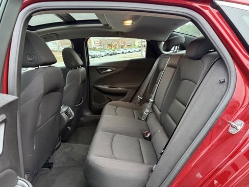 Used 2024 Chevrolet Malibu LT image 29
