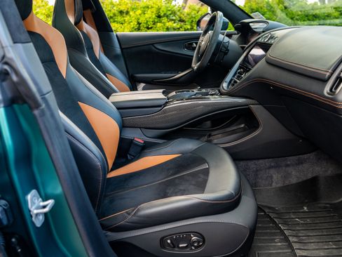 Used 2023 Aston Martin DBX 707 image 39