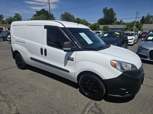 Used 2019 RAM ProMaster City Tradesman FWD image 19