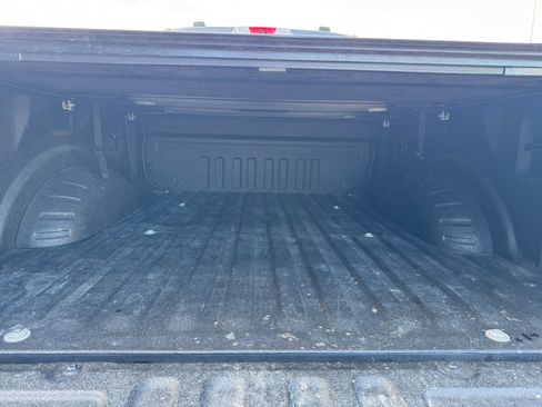 Used 2022 Ford F350 Platinum w/ FX4 Off-Road Package image 16