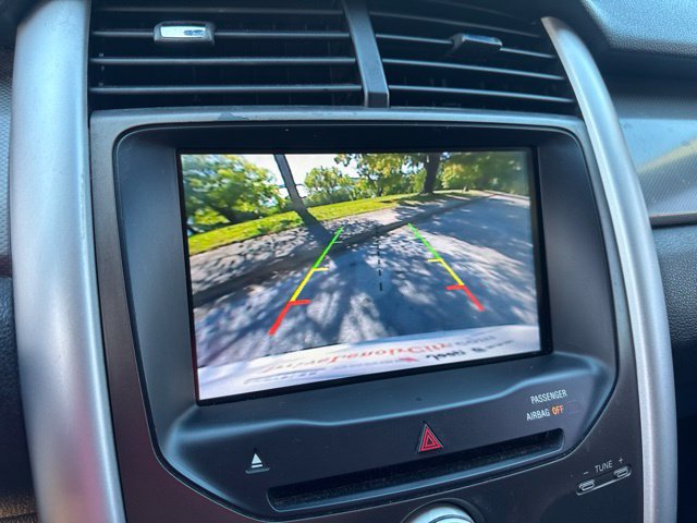 Used 2013 Ford Edge SEL FWD image 19