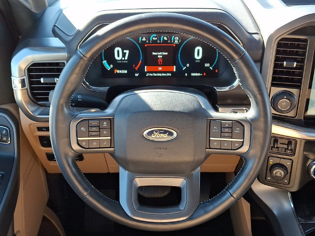 Used 2022 Ford F150 Lariat w/ Trailer Tow Package AWD/4WD image 19