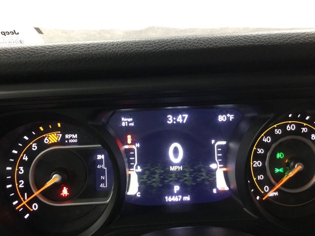 Used 2025 Jeep Wrangler Unlimited Sport AWD/4WD image 35