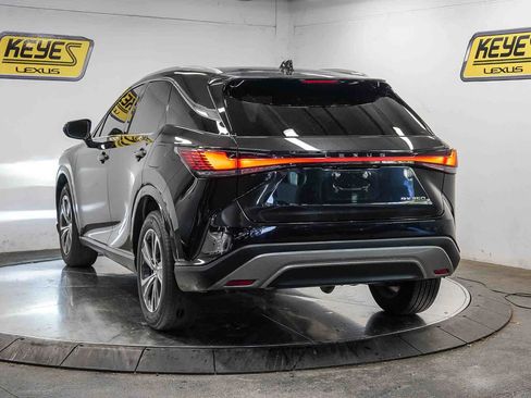 Used 2025 Lexus RX 350 FWD w/ Technology Package image 2