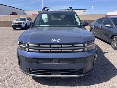 Used 2026 Hyundai Santa Fe SEL AWD/4WD image 3