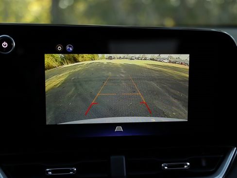 New 2026 Chevrolet Equinox LT w/ Convenience Package II image 17