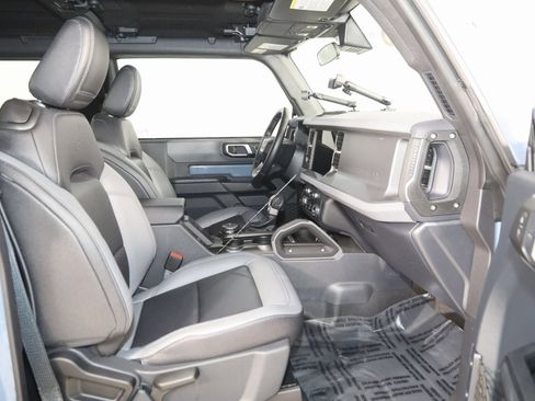 Used 2024 Ford Bronco Big Bend image 12