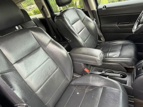 Used 2016 Jeep Patriot High Altitude FWD image 12