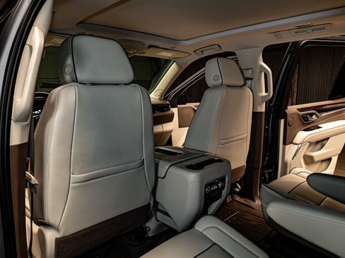 Used 2021 GMC Yukon Denali image 24