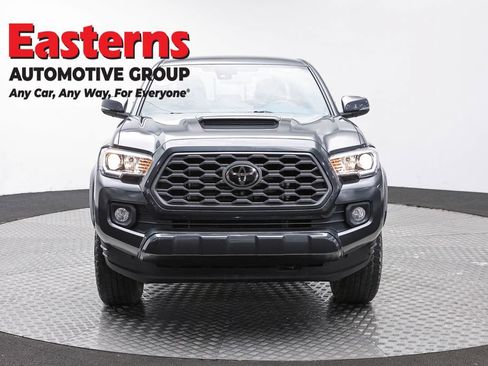 Used 2023 Toyota Tacoma TRD Sport w/ Advanced Technology Package RWD image 2