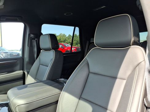 New 2026 Chevrolet Tahoe Premier RWD image 19