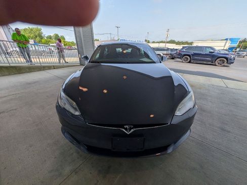Used 2019 Tesla Model S Performance AWD/4WD image 2