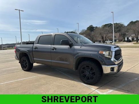 Used 2018 Toyota Tundra SR5 w/ SR5 Upgrade Package image 2
