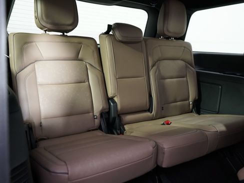 Used 2026 Lincoln Navigator Black Label AWD/4WD image 19