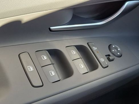 New 2026 Hyundai Elantra Sport image 15