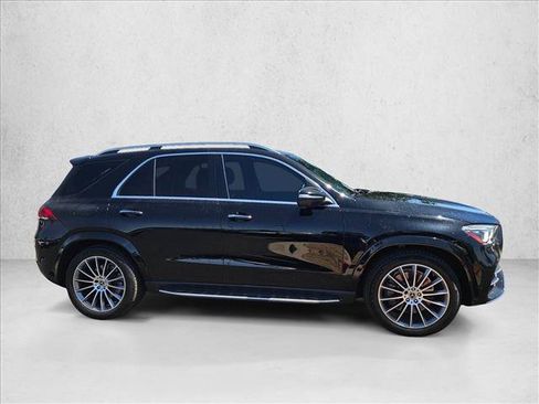 Used 2022 Mercedes-Benz GLE 450 4MATIC image 4