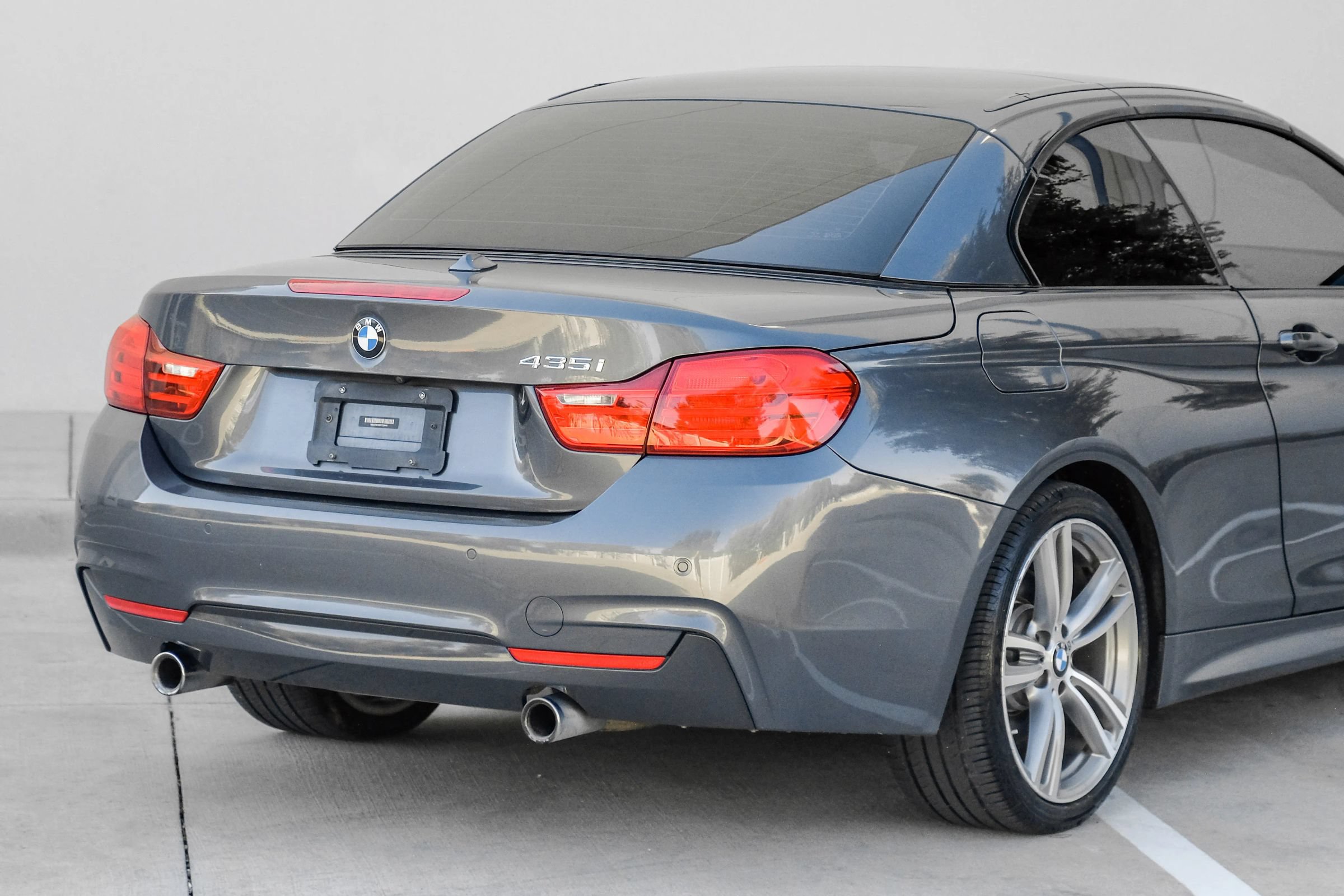 Used 2015 BMW 435i Convertible RWD image 9