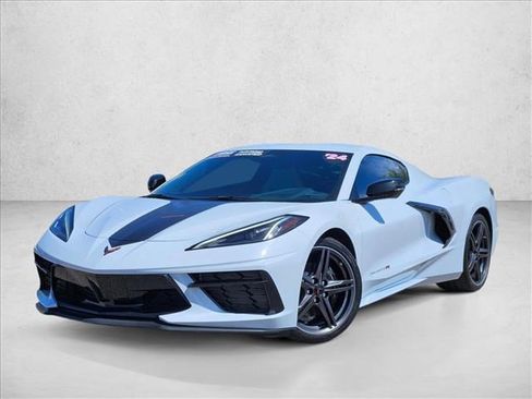 Used 2024 Chevrolet Corvette Stingray Coupe RWD image 1