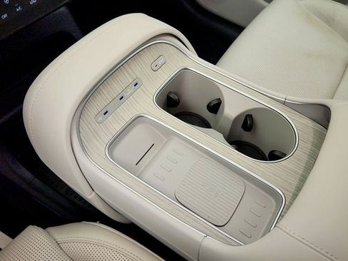 Used 2026 Hyundai Palisade Calligraphy FWD image 14