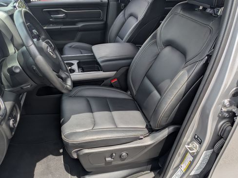 Used 2024 RAM 1500 Big Horn AWD/4WD image 16