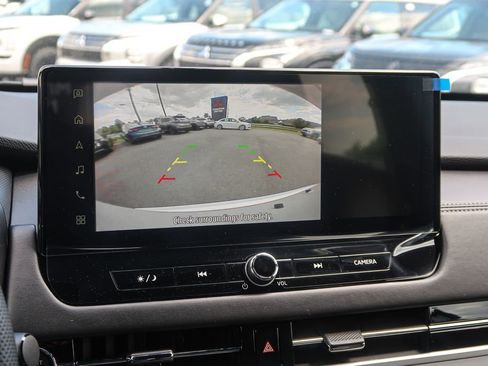 New 2026 Mitsubishi Outlander LE AWD/4WD image 37