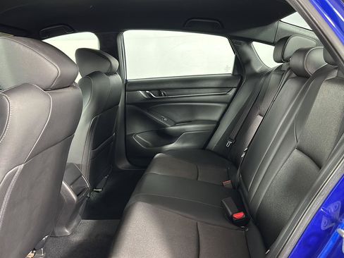 Used 2019 Honda Accord Sport image 16